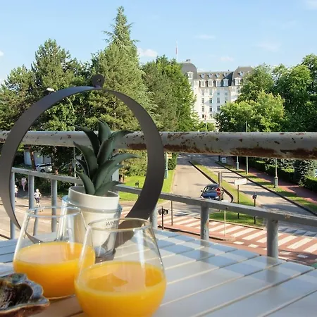 Petit Palace Vue Sur Imperial * Annecy